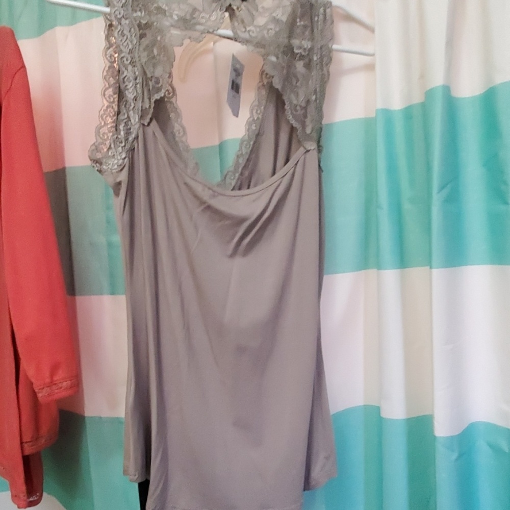 Blouse - Picture 3 of 3